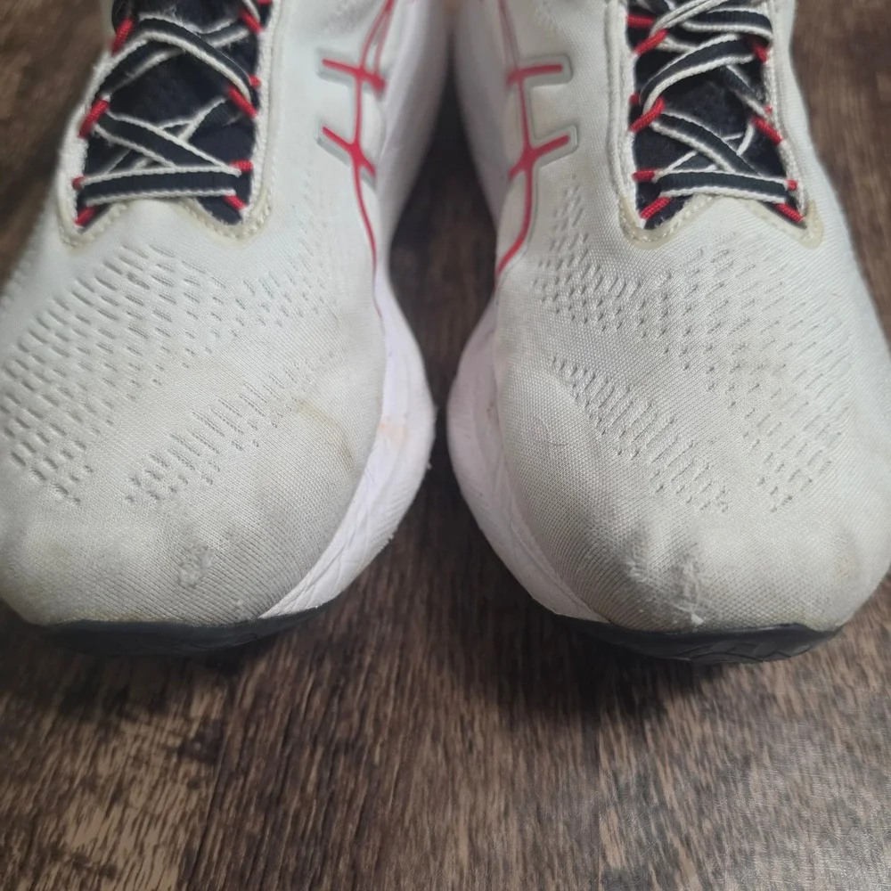 ASICS Gel-Nimbus 25 Running Shoes Women 11 White‎ Red 1012B563 Sneakers
